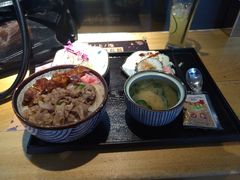 -京和风食堂·定食寿喜锅(保利樾广场店)