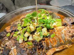 -辣尚瘾·烤鱼·新川菜(牡丹园直营店)