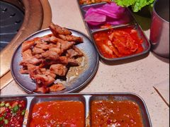-Ant 蚂蚁洞烤肉·大营地(上海静安大悦城店)