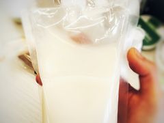 现磨黄豆浆-许记生煎(遵义路店)