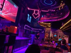 -vimi便利店酒吧
