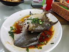 -红月湾海鲜饭店•沙滩海景(双月湾店)