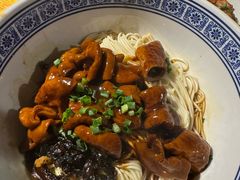 -沪西老弄堂面馆(定西路店)