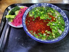 -陇上全荟兰州传统牛肉面(延吉路店)