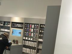 -Apple授权专营店(宝山万达店)