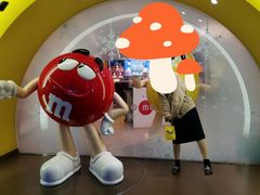 -m豆巧克力世界(上海世茂广场店)