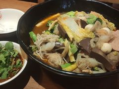 -万记麻辣烫国展总店