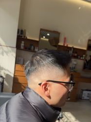 -MARTIN'S BARBER SHOP男士理发馆