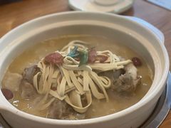 筒骨砂锅-骨捞专家·金华砂锅(西田城购物中心店)