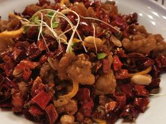 -爱啤精酿·民谣酒馆(滨江店)