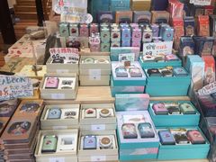 -猫的天空之城概念书店(杭州南宋御街店)