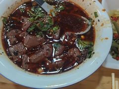 -朱大嘴肥肠血旺(福字街店)
