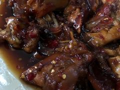 辣猪蹄-贤花饭店(城阳店)