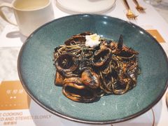 大虾威尼斯墨鱼面-张爱施法式西餐厅(汉街店)