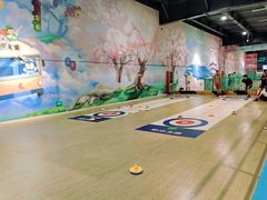 -极限PLAY运动娱乐新世界·团建派对表演休闲馆·室内高空游乐园