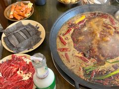 -黄潇洒老火锅(九眼桥宏济巷店)
