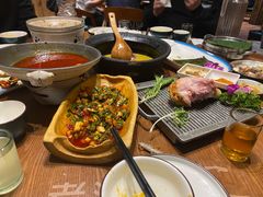 -老滇山寨•云南特色菜•地方菜•民族风情歌舞表演(金碧店)