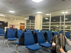 -班达拉奈克国际机场