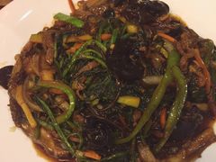 牛肉炒杂菜-青瓦餐厅·生鱼片·韩园烤肉(西塔店)