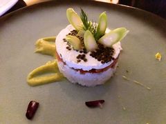 阿拉斯加蟹肉三文鱼塔塔-圣丰索菲特·法国餐厅