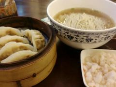-朱鸿兴面馆(镇湖店)