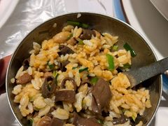 -赶海部落海鲜城(海阳路店)