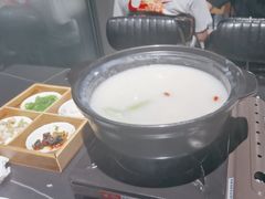 -牛牛和牛海鲜粥底火锅(长虹国际城店)