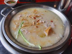 -老来福·非遗酸汤兔(凯旋路店)
