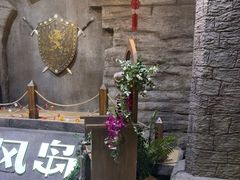 -暴风岛沉浸式体验馆(百联世纪店)