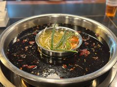 -邓莽子老火锅(中兴路总店)