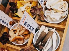 -阿婆情腊排骨火锅(金虹路店)