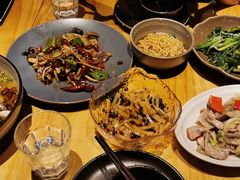 -十三式重庆江湖菜(金茂览秀城店)