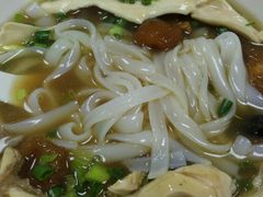 牛筋牛心顶生肠汤河粉-荔林食店(西华路店)
