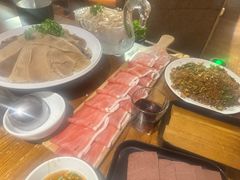 -佬土鹅肠火锅(解放路店)