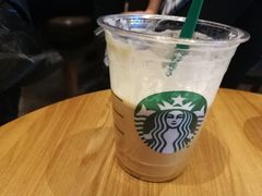 -星巴克臻选(济南万达店)