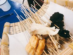 -马路边边串串香形象店(磐石路店)