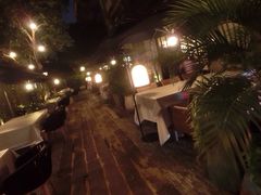 T馆-T館·花园艺术餐厅