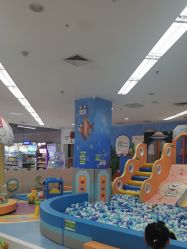 -孩子王(世茂国际广场店)