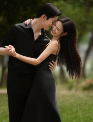 -喜爱高定婚纱摄影