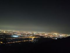 -鬼笑石后山停车场