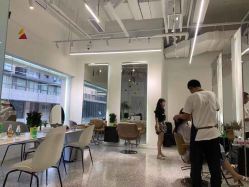 -I+造型烫发染发