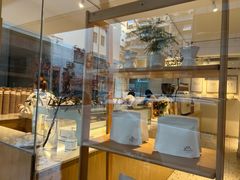 面包甜点陈列柜-Cafe on warm(丹霞店)