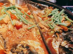 -鸣记脆皮烤鱼·海鲜烤鱼(三八广场店)