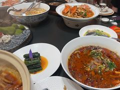 -新天明砂锅鱼头煲