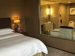 -昆明中心皇冠假日酒店