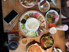 -怪噜范·贵阳小吃大排档(云上方舟店)