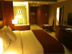 豪华大床房-厦门喜来登酒店