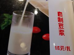 -靠山屯东北农家菜(八龙桥雅苑店)