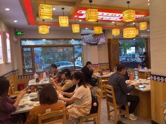 -阿婆情腊排骨火锅(金虹路店)