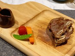 -窗外西餐厅(普罗理想国店)